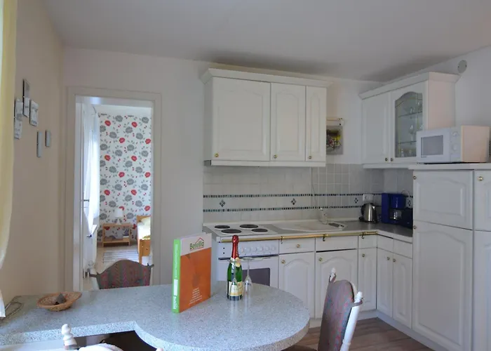 شقة Schoenow Forest *